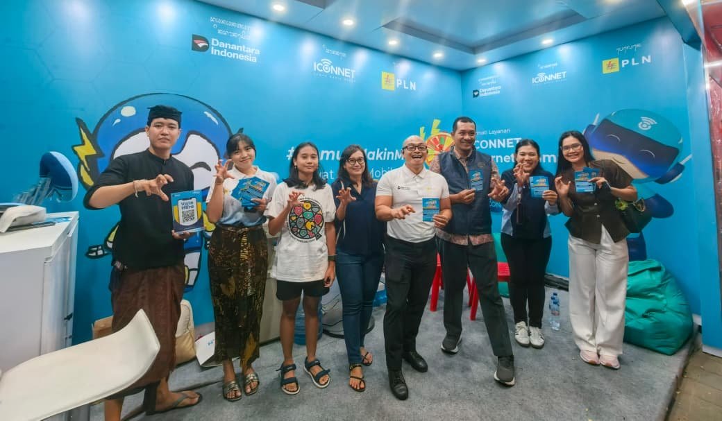 PLN Icon Plus Hadirkan Layanan dan Solusi Digital di Pesta Kesenian Bali Sambil Nikmati Keindahan Seni