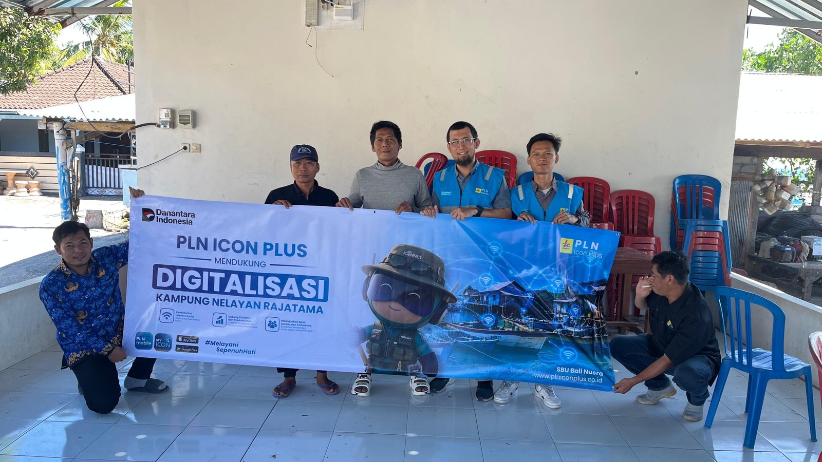 PLN Icon Plus Digitalisasi Kampung Nelayan Rajatama Buleleng melalui Layanan Internet Andal